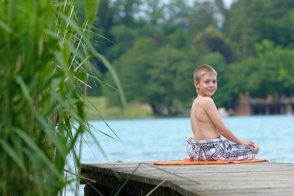 Hubertushof Hotel Latschach ober dem Faakersee Bagian luar foto